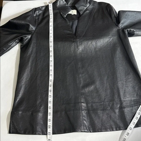 TUCKERNUCK Black Faux Leather Margot Top ~ L - Picture 10 of 14